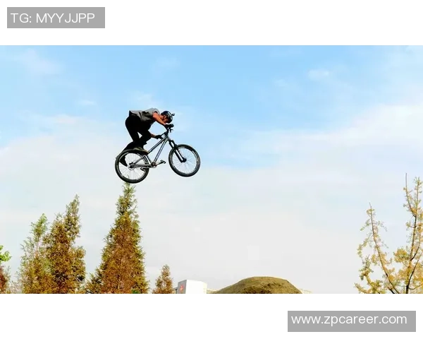 与刘丽对话探讨极限运动的挑战与成长之路 与刘丽对话探讨极限运动的挑战与成长之路