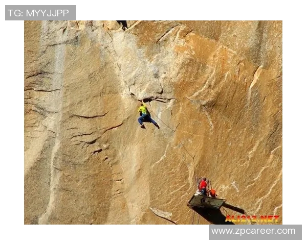 武汉攀岩队团队协作引发热议探讨攀岩运动的精神与挑战